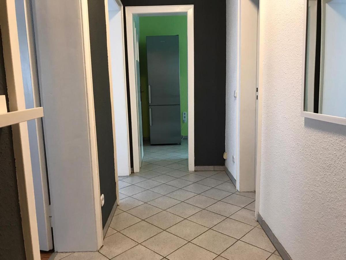 Grosse Ferienwohnung An Der Rheinpromenade Three Duisbourg Extérieur photo